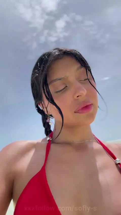 Serving vacation looks & naughty thoughts. by sofly-s