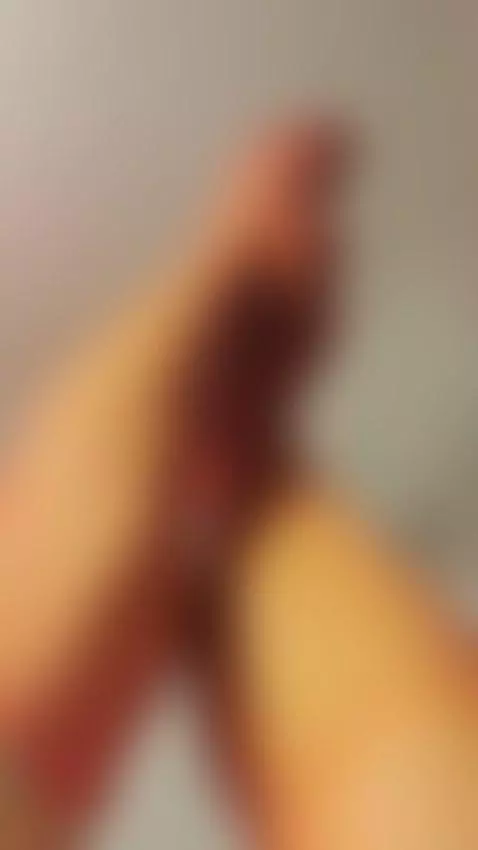 🌹 Wednesday of energy, attitude and a lot of skin 😈 by sofly-s