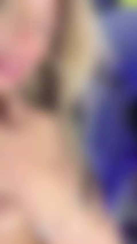 This body knows its power. by sofly-s