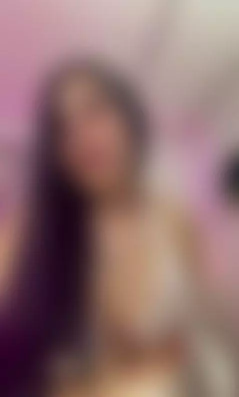 Do u like white color? by catalina-russo