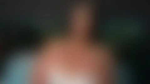 Do you want to see me suck my tits? 🍒 by kenya-queen1