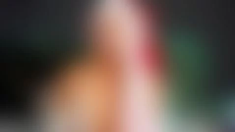 A very horny Christmas elf by kenya-queen1