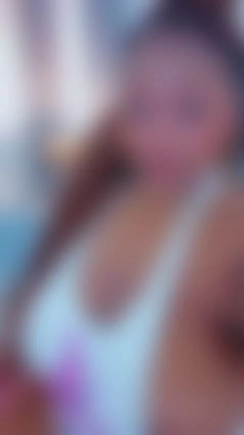 Sexy and hot brunette girl💖😈
https://www.camsoda.com/jenifer... by jeniferwatson