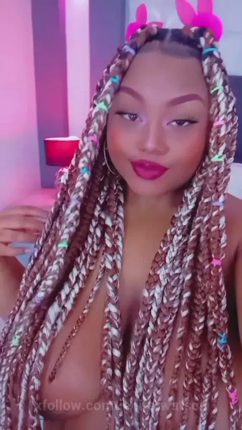 I need you... 🤎
https://www.camsoda.com/jeniferwatson by jeniferwatson