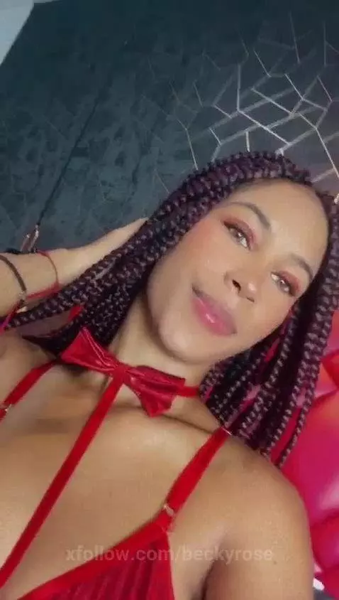 Hey there♥ I'm online♥ by beckyrose