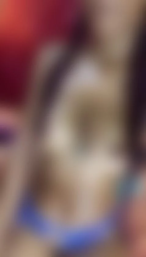 come to see my oily body online♥ by beckyrose