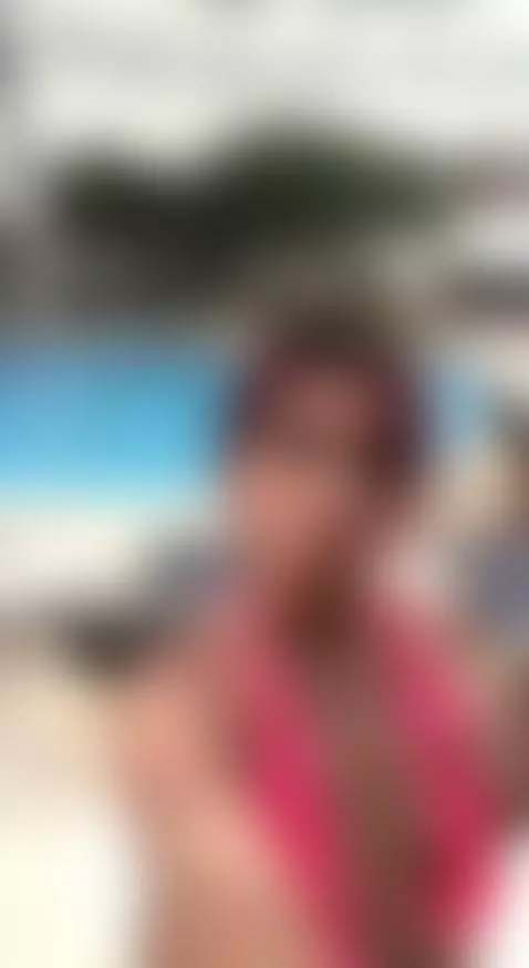 I got horny in the pool by liavelez