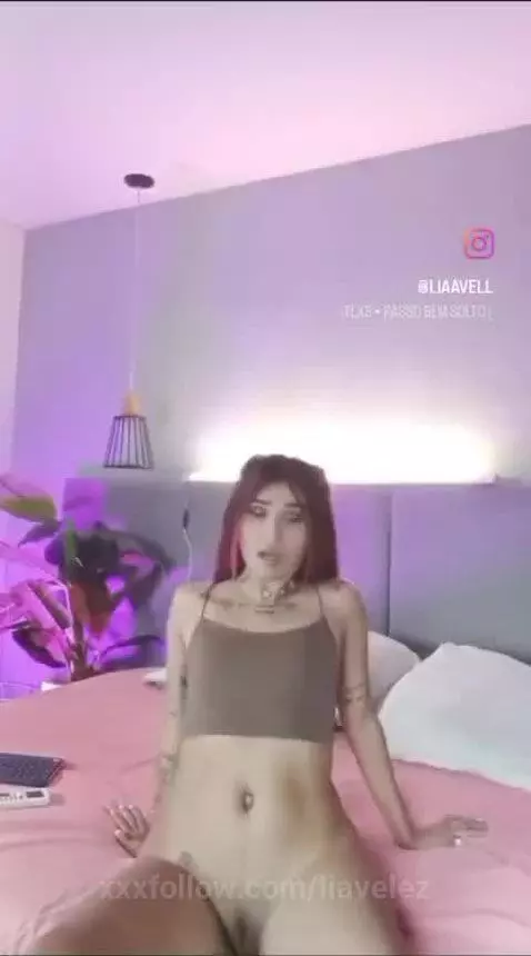 Like if you can see! 😝💦 by liavelez