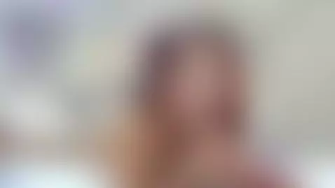 Deepthroat queen. I swallow every inch. 👑 by liavelez