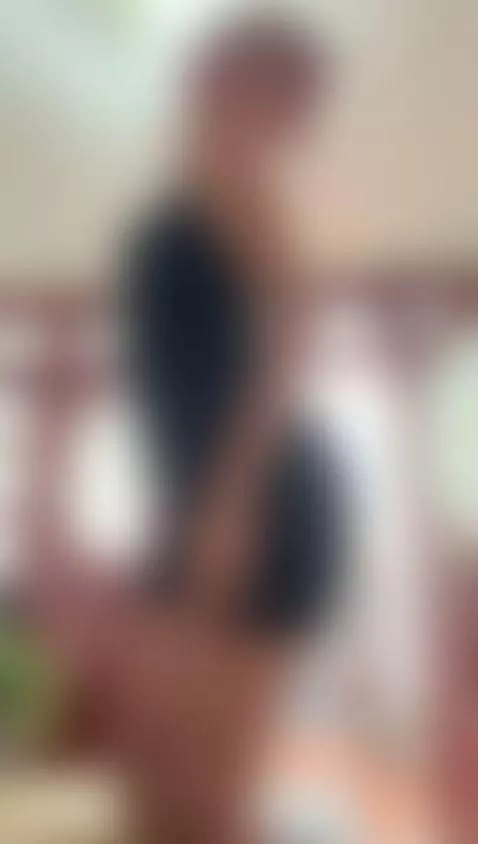 i well be u girl... by liavelez