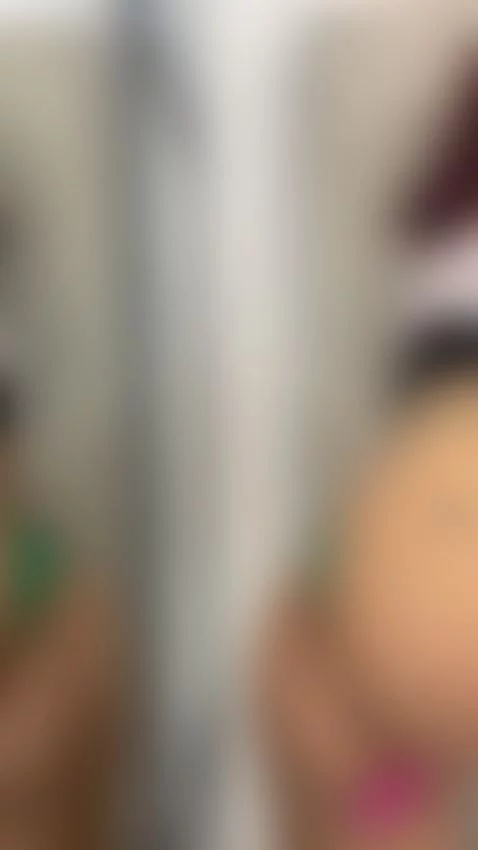 you want to play with my holes by liavelez