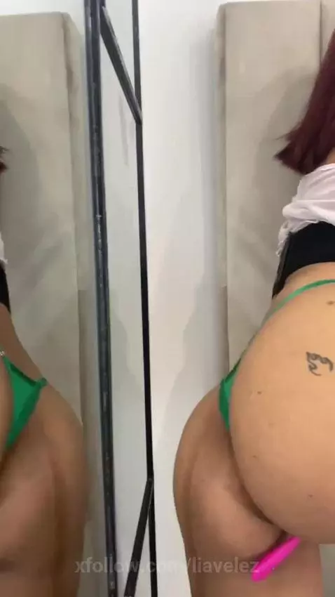 you want to play with my holes by liavelez