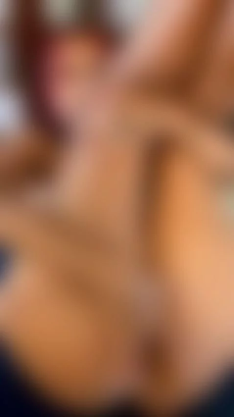 I love it when he touches my pussy by liavelez