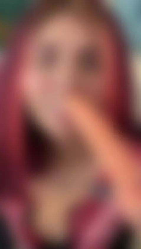 Come here and put ur hard dick into my mouth by liavelez