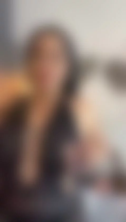 With my holes clothes you can feel my skin, make me drip and... by feruribe