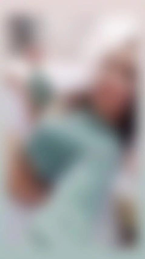 Hola escríbeme 😈 by emmarusel