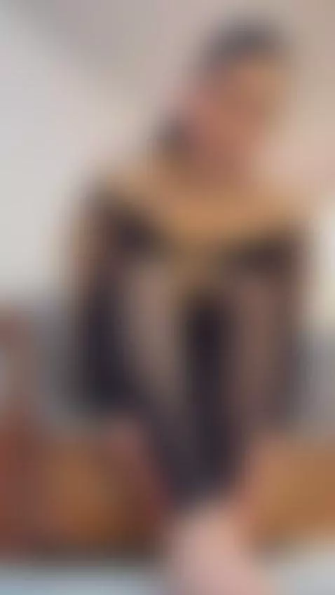 You behave… and I’ll reward you with this ass. Deal? 🤝🍑 by niky-smit