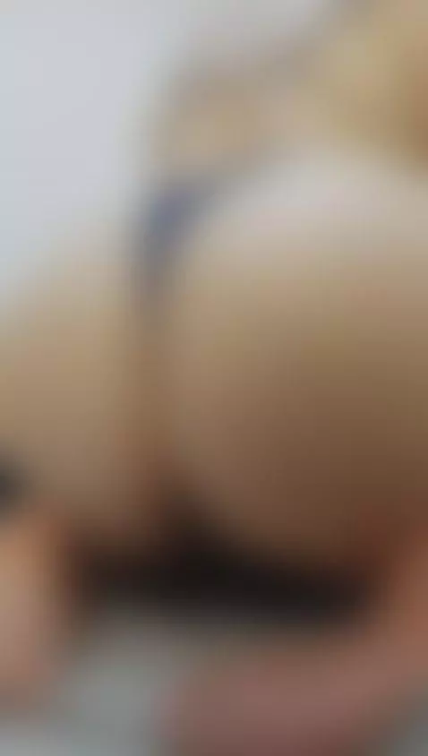 I would love bounce in your cock🍆🍑🍑 by niky-smit