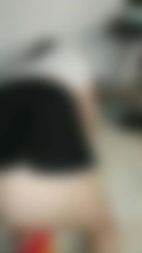 playing with my fox tail on my broadcast by nata-cute15