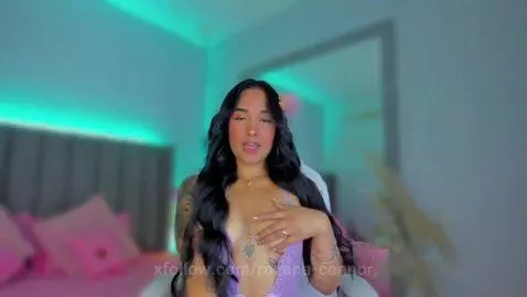 This brunette wants to feel your whole cock! 🔥😈 by roxana-connor