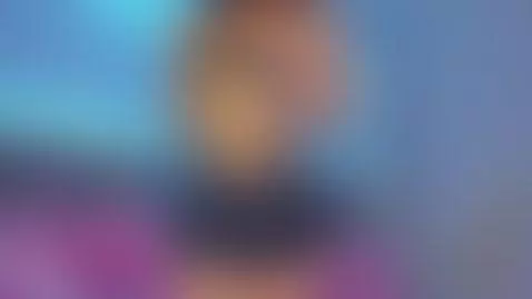 Naughty student wants your juicy cock 😈🔥 by roxana-connor