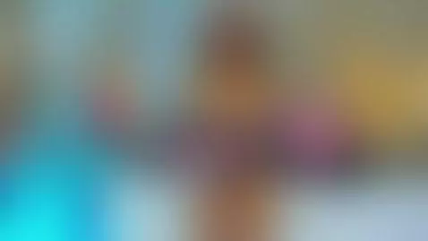 I'm very happy to be back! 🔥😈 by roxana-connor