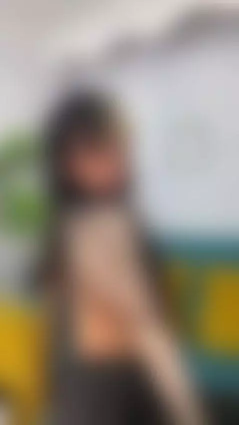 I want to be your bottom, but if you want I'll put my huge c... by melinaparker-1