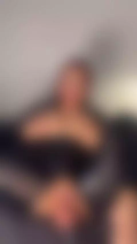 SPILL ALL YOUR HOT MILK ON MY PUSSYHOLE by anna-rogers