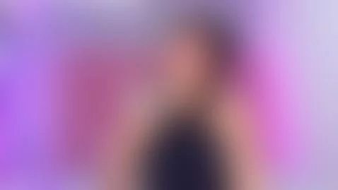 I'm online see by victoriaa-saenzz