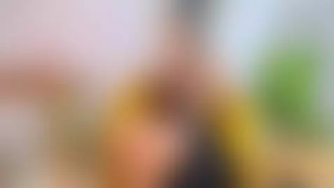 Hey love... do you want to fuck my pussy on the couch? I wan... by gianella-cox