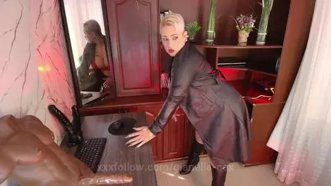 You like my new torso. Do you want me to ride it in the offi... by gianella-cox