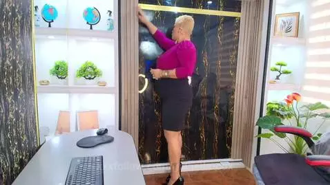 I want your cockAt the office I want to give you my pussy, d... by gianella-cox