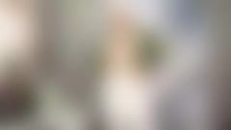 Horny and curvy mature woman wants to satisfy her pussy with... by gianella-cox