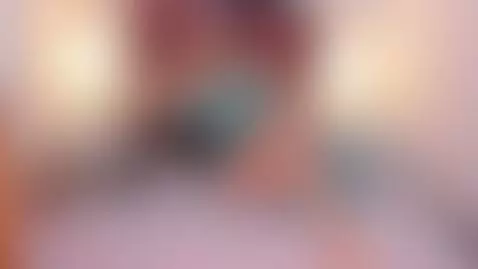 This mature woman wants to teach you how to have quality sex... by gianella-cox