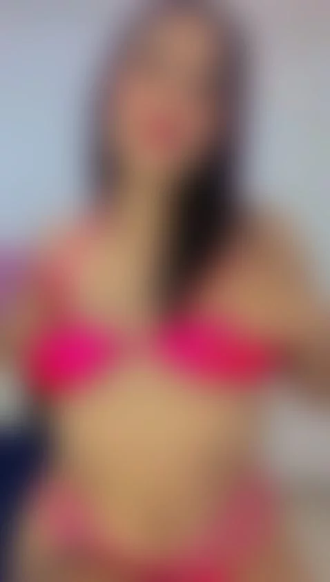 I wanna feel u, ur hand on my body! Come here and touch me by santanaroa