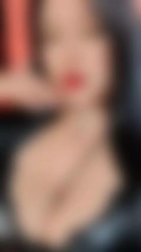 💨 Latex, smoke & temptation… you won’t resist 😈 by thepornprincess