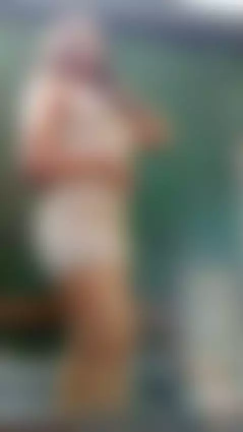 Wanna share a moment we’ll feel on our skin? by briannachelsea