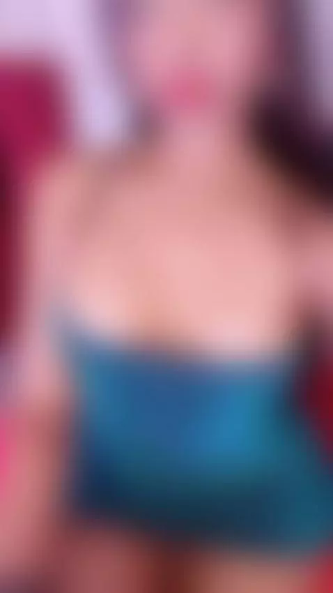 Hello September… let’s make it hot from day one 😏✨ by briannachelsea