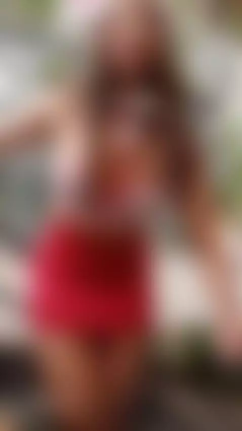 The weekend is here, and I’m so excited to share this Saturd... by briannachelsea