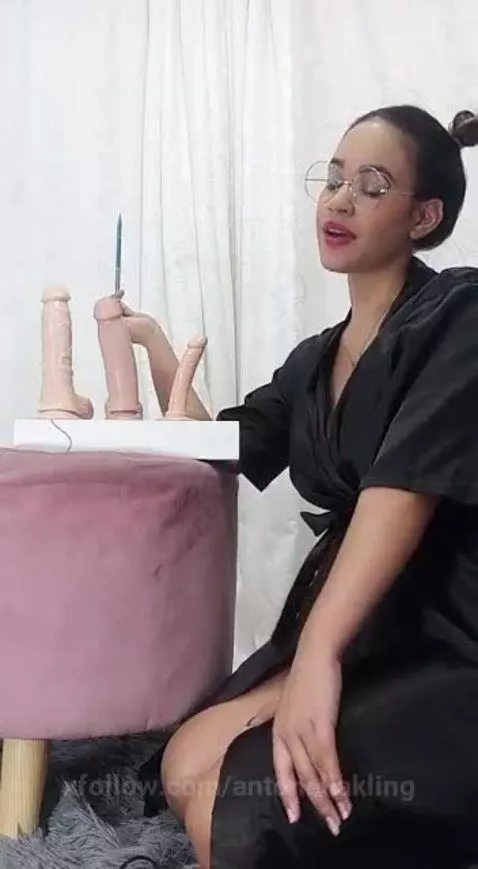 I present to you my favorite penis 😈 by antonellakling