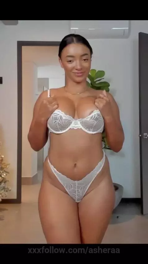 enjoy my big and sexy tits by asheraa