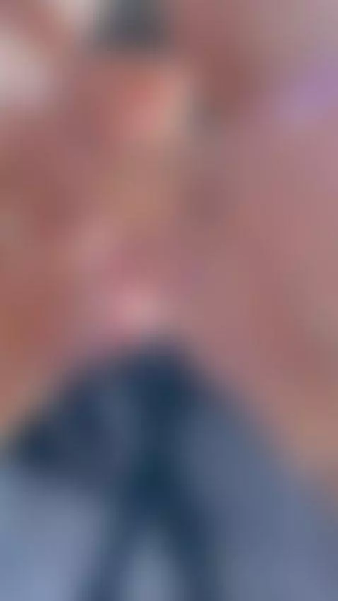 cum in my feer mmmm 💦💦💦💦💦 by charlottee-lee