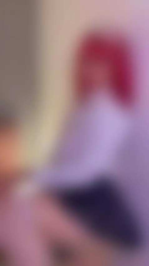 La esposa de mi jefe me vio y me dijo que me veia como una p... by charlottee-lee