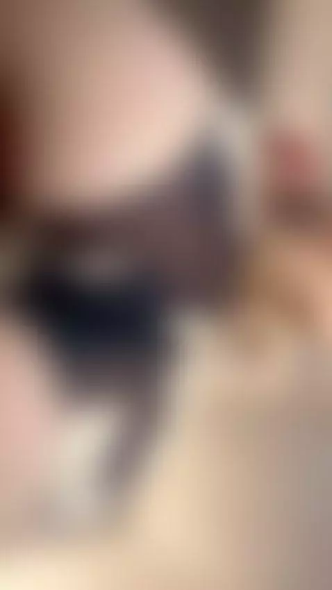 put my ass in your face 🍑🍑🥵🥵 by charlottee-lee