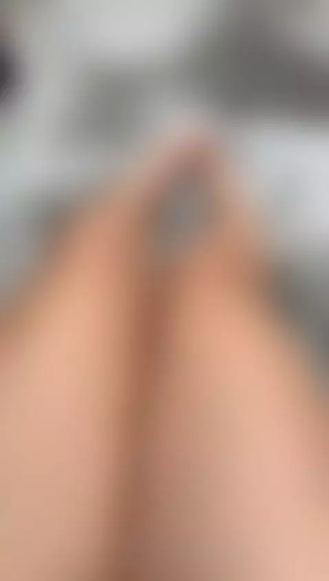 Sexy feet outdoors🤯🤗🤯🤗💅 by charlottee-lee