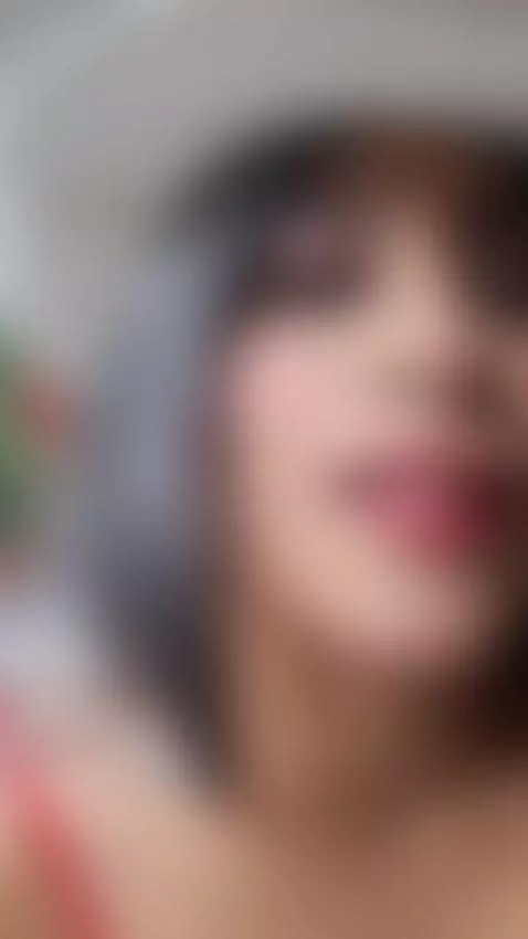 quieres divertirte conmigo en departamento? by antonellarusso