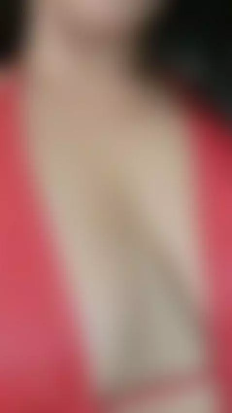 cum, milf, red by antonellarusso