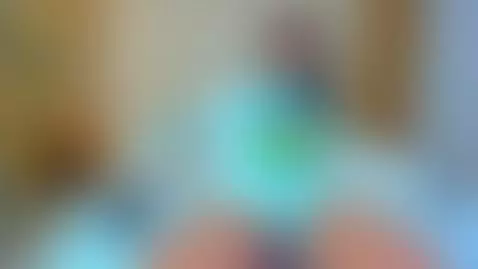 I'm so horny that I can't bear to get naked by antonellarusso