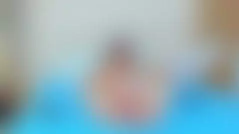 come and try my big squirt by antonellarusso