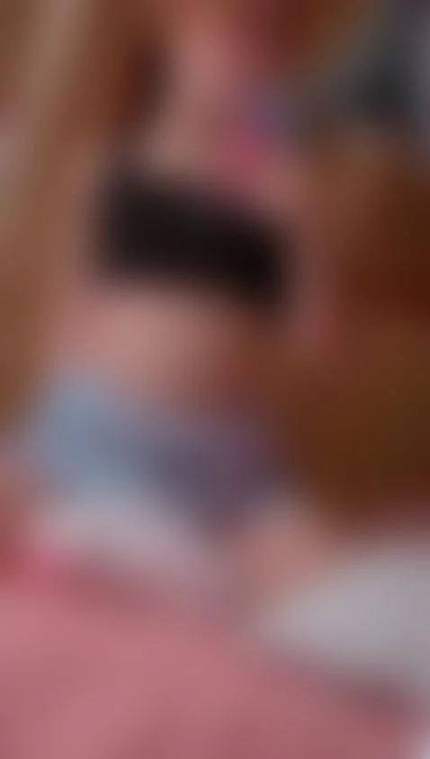 Ride my pillow by ciel-douce